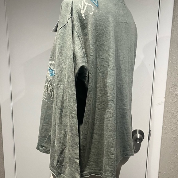 embossed boho top by kyla seo - Picture 6 of 11